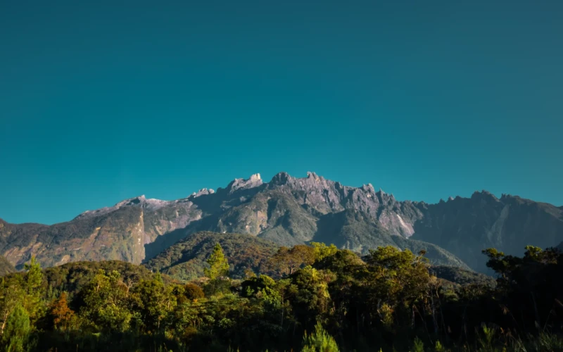 Mount Kinabalu : The Everest of South East Asia